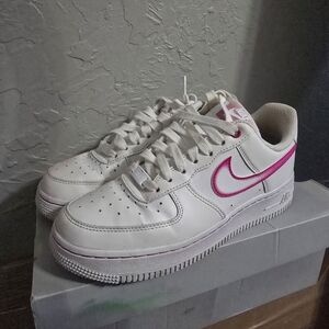 NIKE Air Force One with Pink Check Size 6 Women